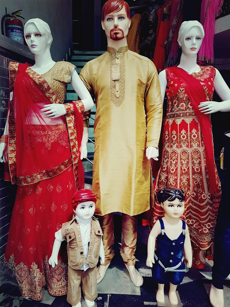 Family Royal Collection & Kids’ Festive Ensembles